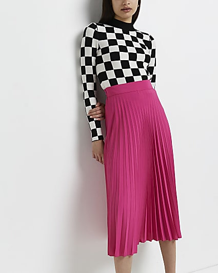 Pink pleated midi skirt