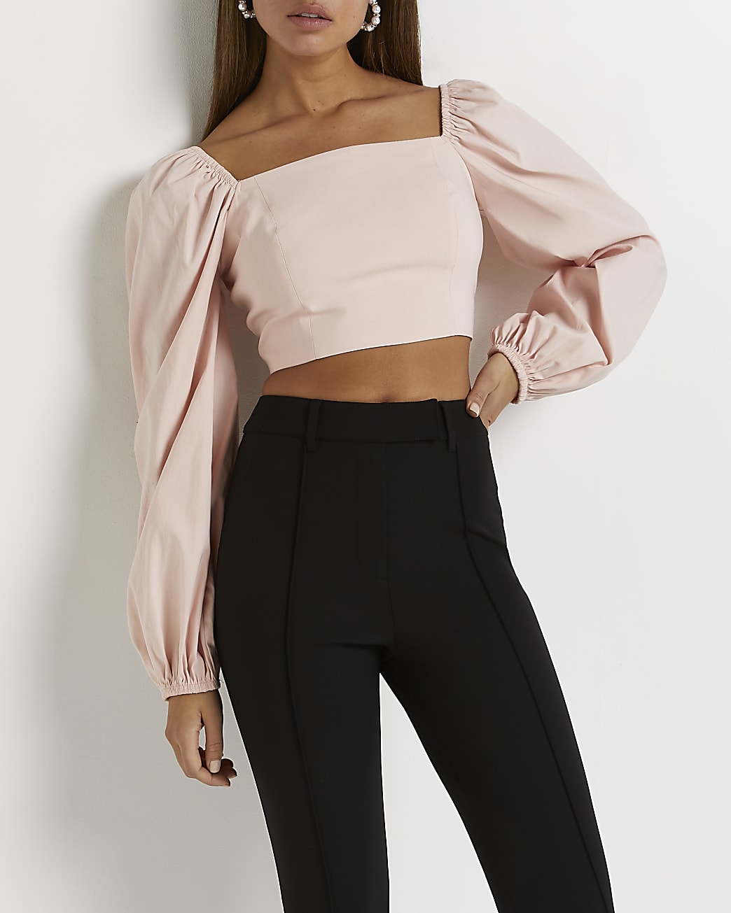 Pink puff sleeve cropped top