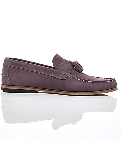 360 degree animation of product Pink suede tassel front loafers frame-9