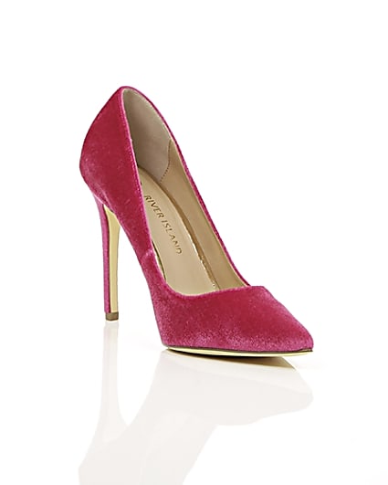360 degree animation of product Pink velvet court shoes frame-6