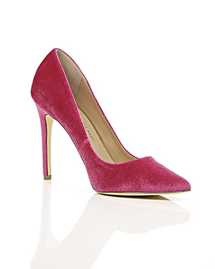 360 degree animation of product Pink velvet court shoes frame-7