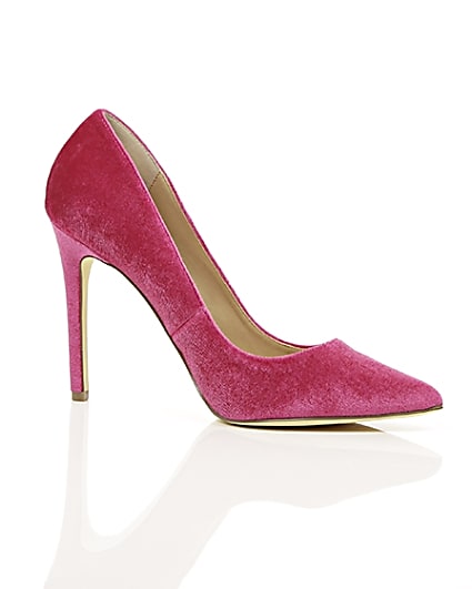 360 degree animation of product Pink velvet court shoes frame-8