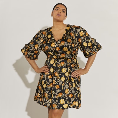 Plus black printed double puff sleeve dress