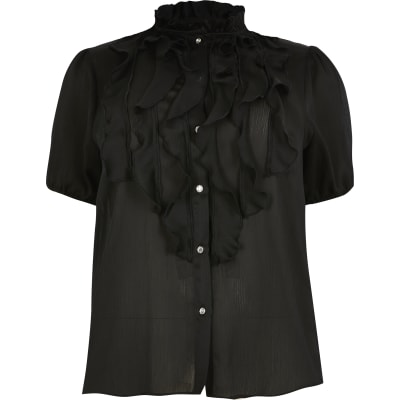 black short sleeve ruffle top