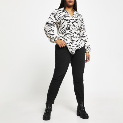 Plus black twist front long sleeve top