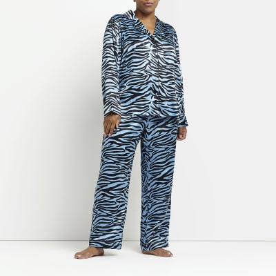 Plus blue animal print satin pyjama top
