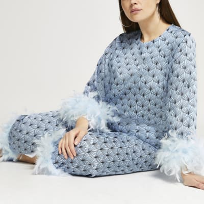 Plus blue feather cuff blouse top