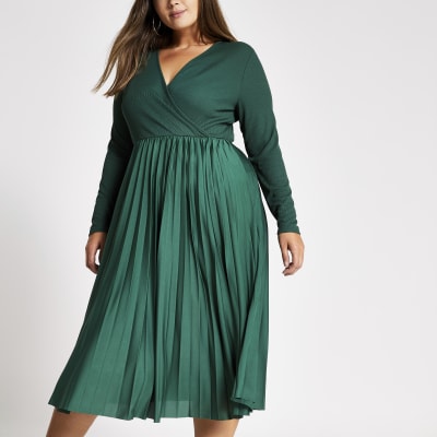 pleated midi dress plus size