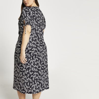 Plus navy floral print puff sleeve midi dress