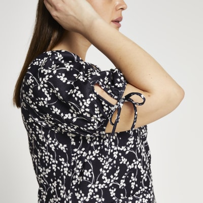 Plus navy floral print puff sleeve midi dress