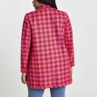 Plus pink dogtooth blazer