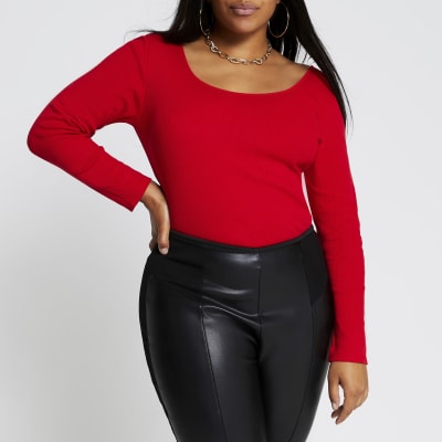 Plus red long sleeve scoop neck top 