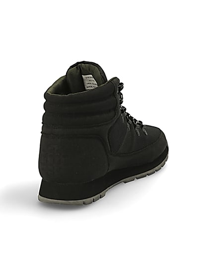 360 degree animation of product Prolific black mid top hiking boots frame-11