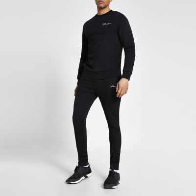 black muscle fit sweatshirt