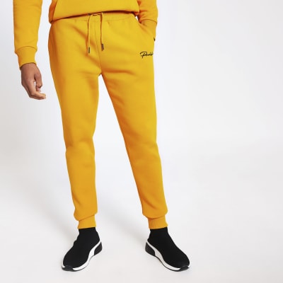 joggers yellow