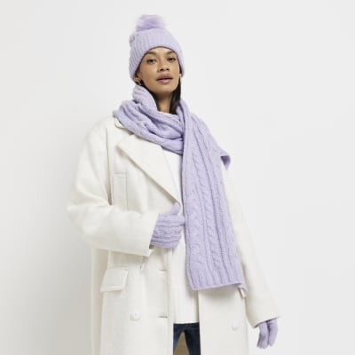 knit hat and glove set