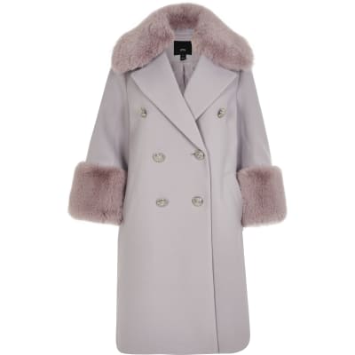 fur cuff coat