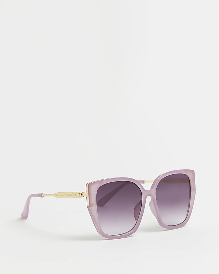 Purple oversized cat eye sunglasses