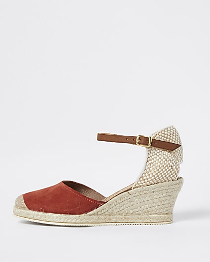 Ravel red wedge sandals