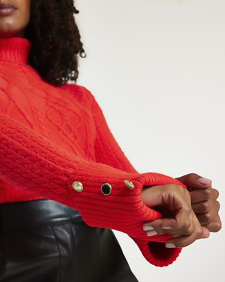 Red cable knit cropped jumper