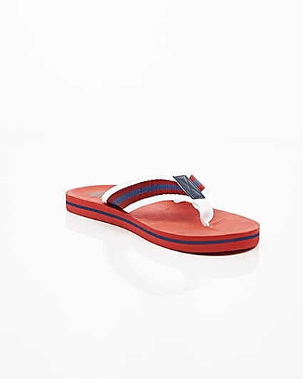 360 degree animation of product Red canvas stripe flip flops frame-6