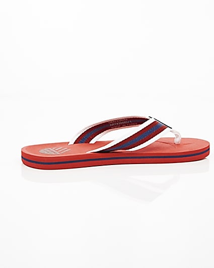 360 degree animation of product Red canvas stripe flip flops frame-11
