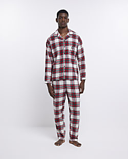 Red check family pyjama set