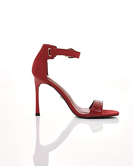 360 degree animation of product Red croc barely there sandals frame-9