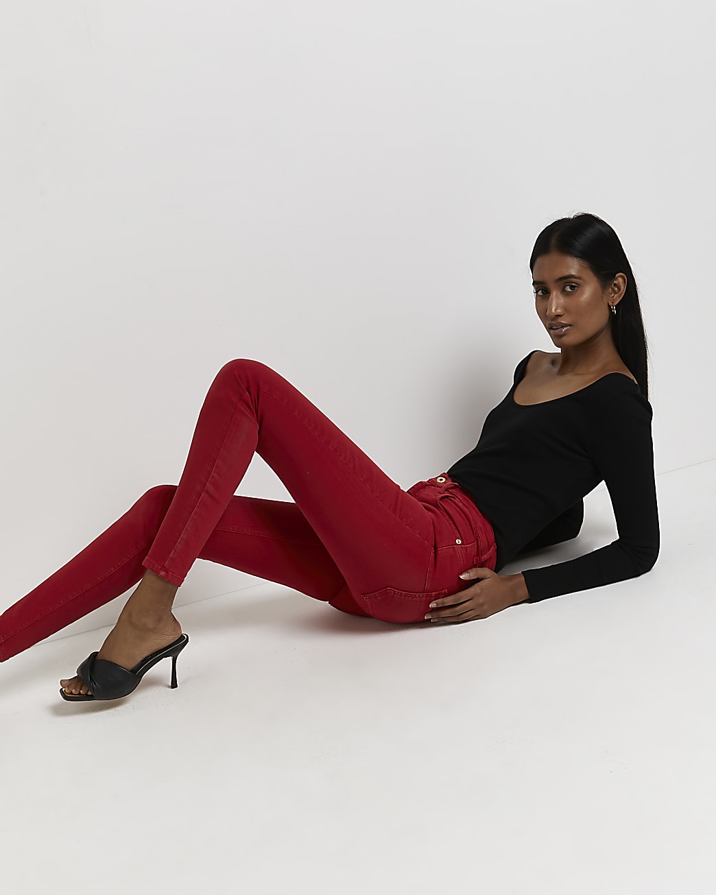 Red high waisted bum sculpt skinny jeans