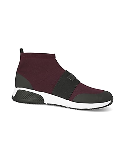 360 degree animation of product Red knitted runner sock mid top trainers frame-16