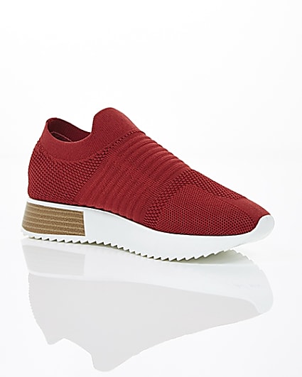 360 degree animation of product Red knitted runner trainers frame-7