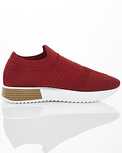 360 degree animation of product Red knitted runner trainers frame-10