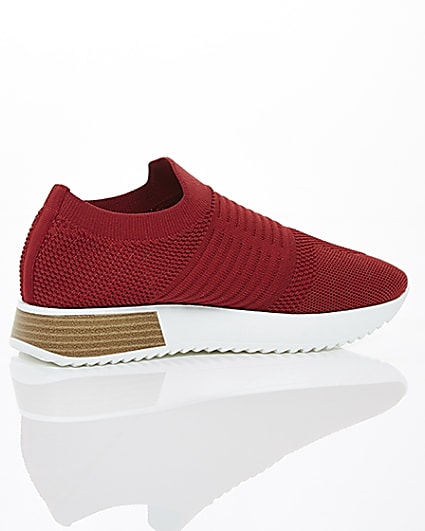 360 degree animation of product Red knitted runner trainers frame-11