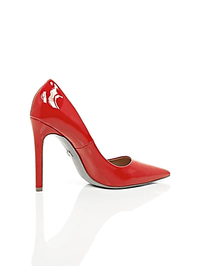 360 degree animation of product Red patent court shoes frame-11