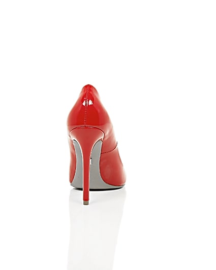 360 degree animation of product Red patent court shoes frame-15