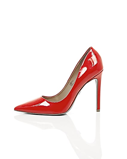360 degree animation of product Red patent court shoes frame-22