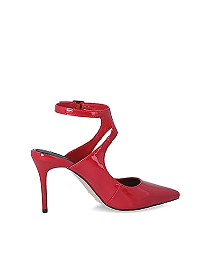 360 degree animation of product Red patent cut out court shoe frame-14