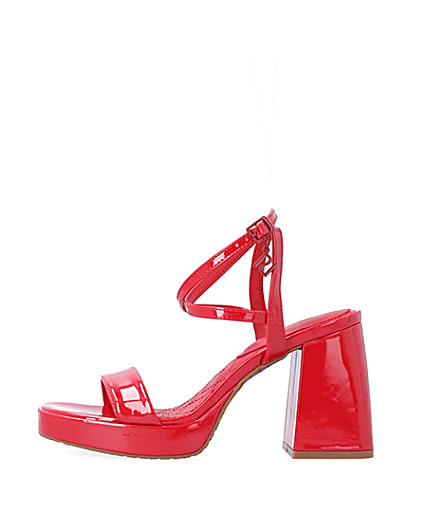 360 degree animation of product Red patent platform heeled sandals frame-6