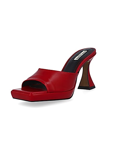 360 degree animation of product Red platform heeled mules frame-0