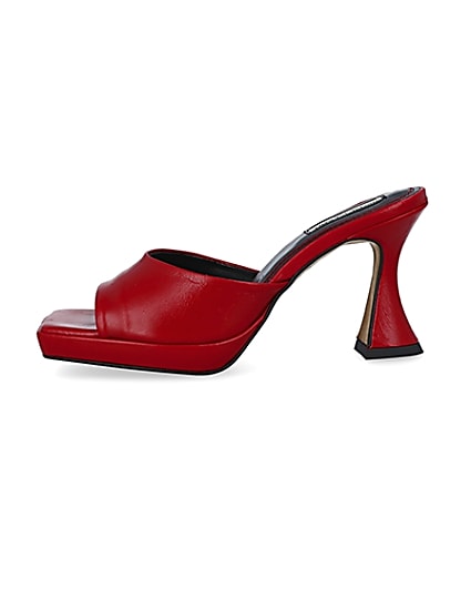 360 degree animation of product Red platform heeled mules frame-3