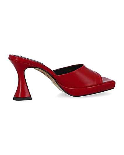 360 degree animation of product Red platform heeled mules frame-14