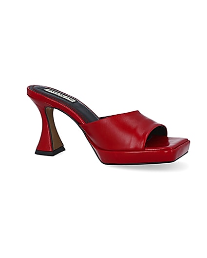 360 degree animation of product Red platform heeled mules frame-17