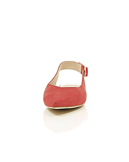 360 degree animation of product Red pointed slingback shoes frame-3