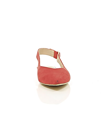 360 degree animation of product Red pointed slingback shoes frame-4