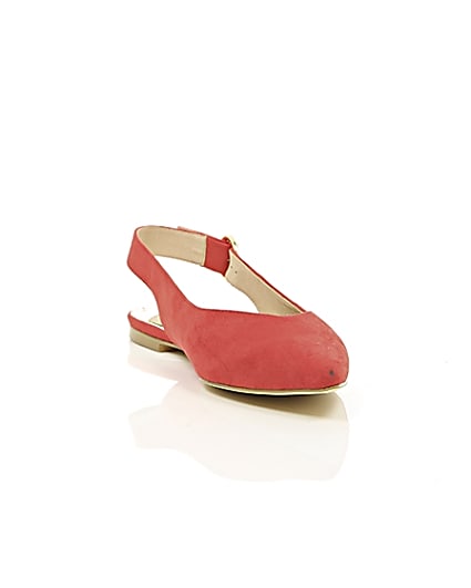 360 degree animation of product Red pointed slingback shoes frame-5