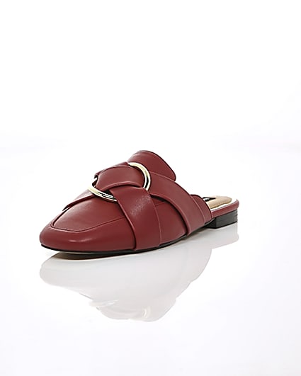 360 degree animation of product Red ring wide fit backless loafer frame-1