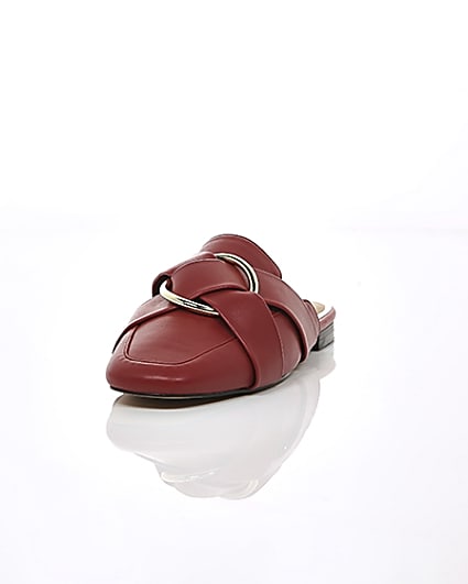 360 degree animation of product Red ring wide fit backless loafer frame-2