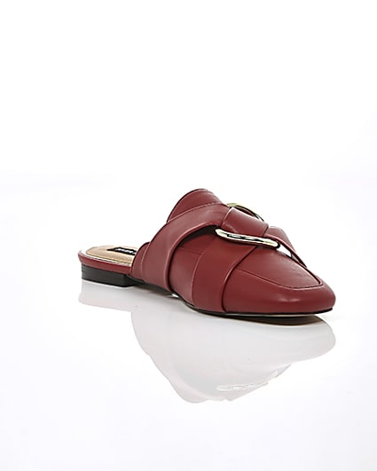 360 degree animation of product Red ring wide fit backless loafer frame-6