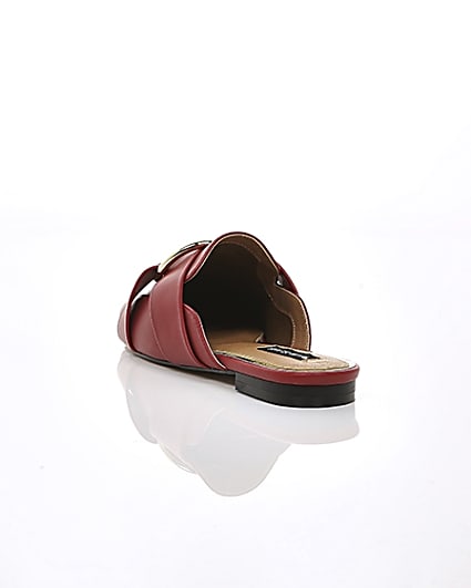 360 degree animation of product Red ring wide fit backless loafer frame-17