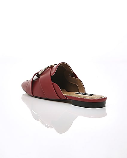 360 degree animation of product Red ring wide fit backless loafer frame-18